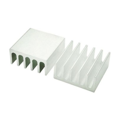 Ekstruzinis aliuminio radiatorius - 22x22x10 mm sidabro spalvos