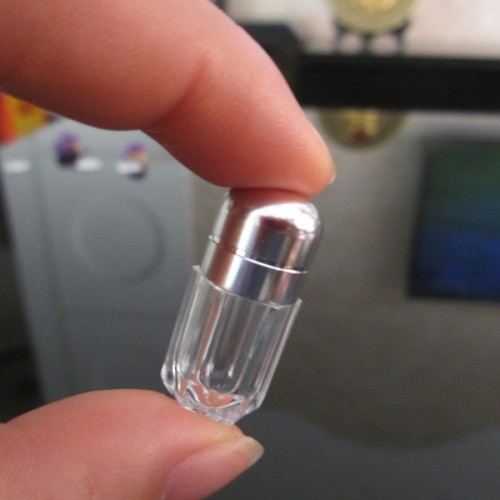 Mėginio ir kapsulės talpykla - 2 ml buteliukas - 13x31 mm -