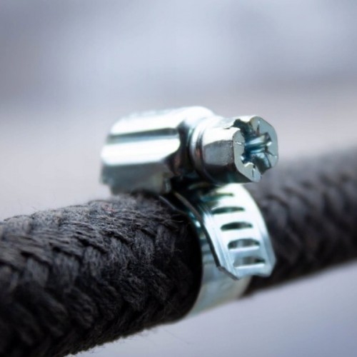 6 vienetų spaustukų rinkinys - metalinis sliekinis vamzdžių ir
