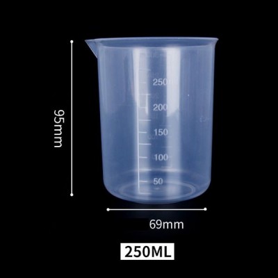 Plastikinis puodelis su matavimo taurele 250 ml - virtuvinis