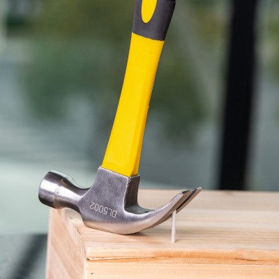 0,5 kg plaktukas Deli Tools EDL5002 (geltonas)-Rankiniai