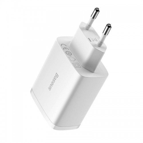 "Baseus" kompaktiškas greitasis įkroviklis, 3x USB, 17 W