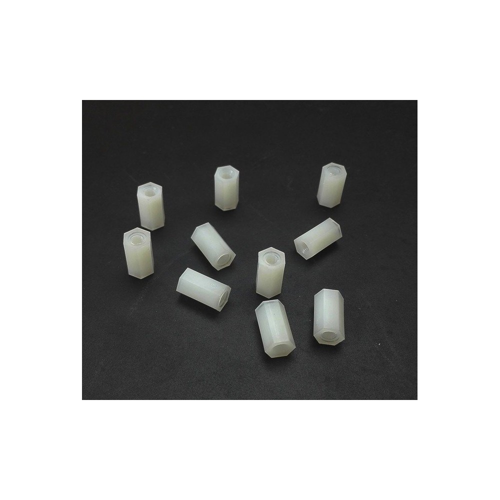 Tarpinė įvorė 10 mm - M3 - 10 vnt - Stulpelis, poliamido