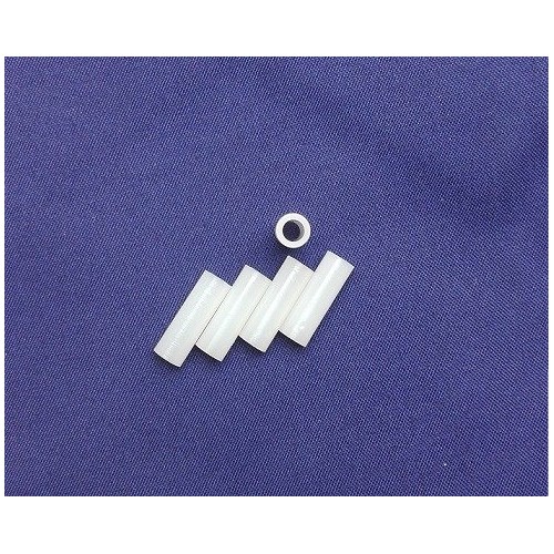 Įvorės tarpiklis 10 mm - 10 vnt - 3,2 mm skylė be sriegio -