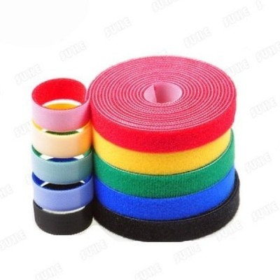 Dvipusis lipnus 20 mm x 1-mb raudona - tvirtinimo spaustukas -