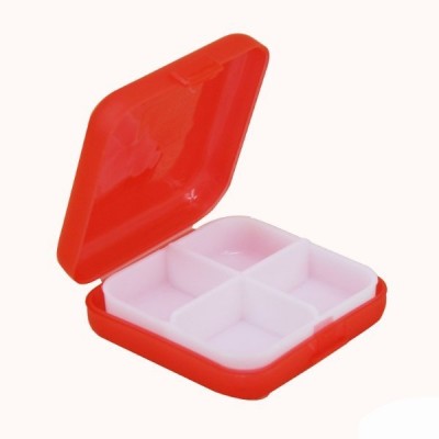 Plastikinis organizatorius 4 skyriai 65x65x21mm - mėlyna