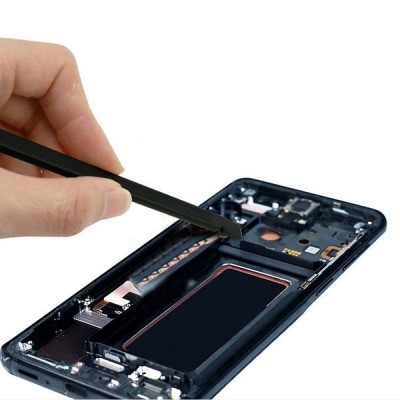 Korpuso atidarymo įtaisas - antistatinis laužtuvas elektronikai