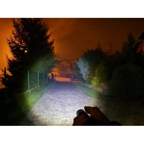 Policijos taktinis žibintuvėlis - LED CREE XM-L T6 - Policijos taktinis žibintuvėlis - LED CREE XM-L T6 -