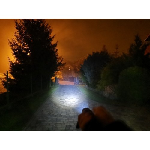 Policijos taktinis žibintuvėlis - LED CREE XM-L T6 - Policijos taktinis žibintuvėlis - LED CREE XM-L T6 -