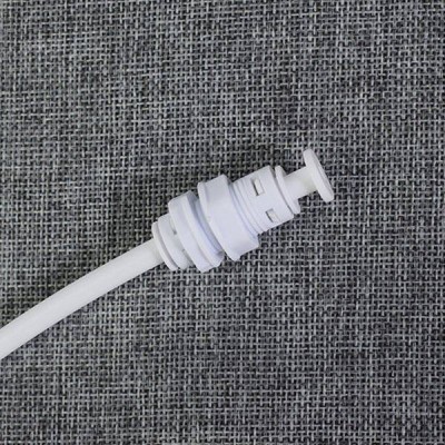 Greitoji vandens jungtis - tvirtinimas prie stalviršio -