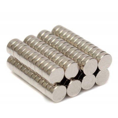 4x4 mm cilindrinis magnetas N35-N52 - neodimio magnetas-