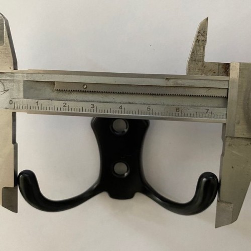 Dvigubas sieninis laikiklis - juoda - 45 mm - Metalinis Dvigubas sieninis laikiklis - juoda - 45 mm - Metalinis