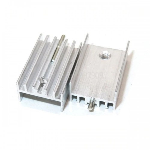 TO220 aliuminio radiatorius - 30x15x10 mm - su adata-