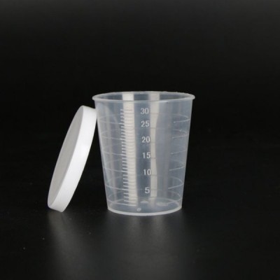 Matavimo puodelis 30 ml - Plastikinis indas su dangčiu -