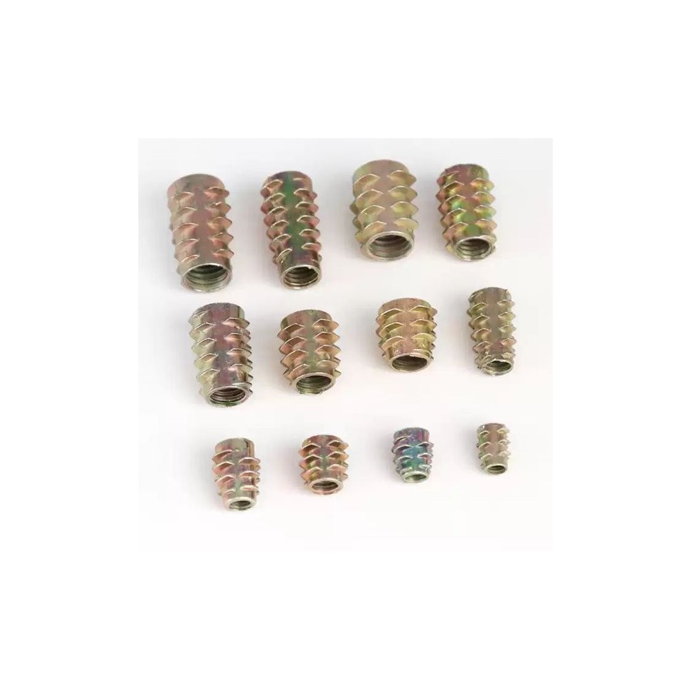 Medinė jungtis su dvigubu sriegiu M5x10 mm - 10 vnt - Baldų
