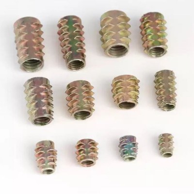 Medinė jungtis su dvigubu sriegiu M5x10 mm - 10 vnt - Baldų