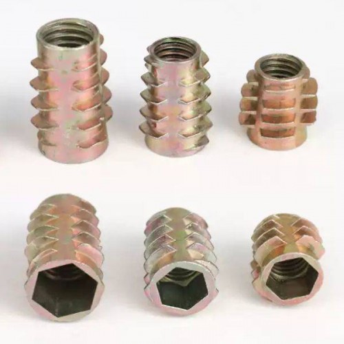 Medinė jungtis su dvigubu sriegiu M5x10 mm - 10 vnt - Baldų