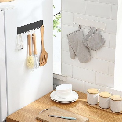 Metalinis sieninis laikiklis 6 kabliukai - juoda - bėgelis su